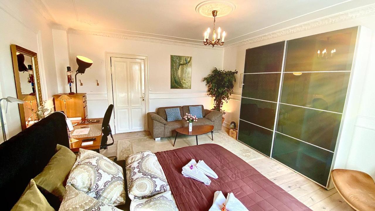 Privatunterkunft Four Individual Beautiful Spacious In Stylish *